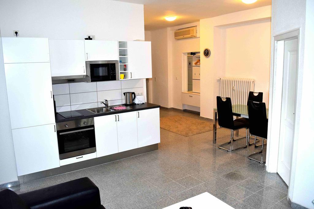Boardinghouse - Stadtvilla Budget Schweinfurt Habitación foto